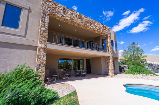 4976 N MESQUITE DR, St. George, UT 84770