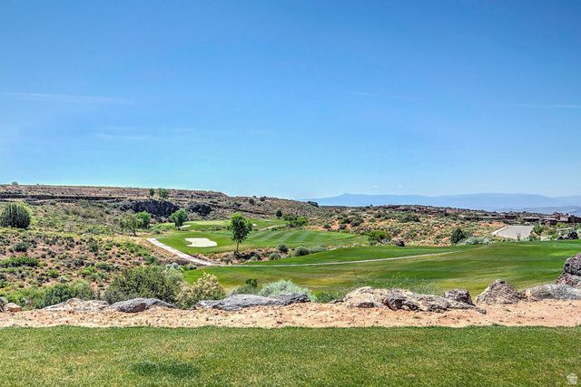 4976 N MESQUITE DR, St. George, UT 84770