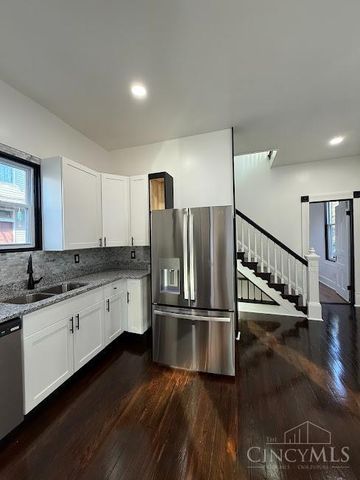 924 McPherson Avenue, Cincinnati, OH 45205