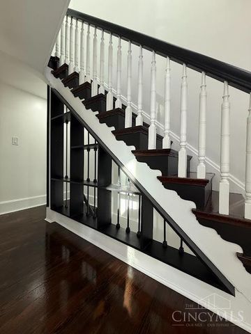 924 McPherson Avenue, Cincinnati, OH 45205