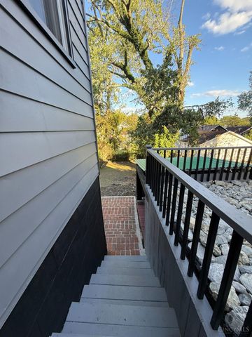 924 McPherson Avenue, Cincinnati, OH 45205