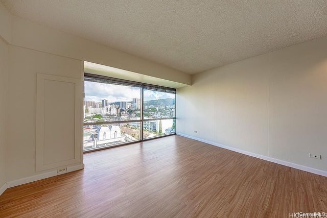 1750 Kalakaua Avenue 912, Honolulu, HI 96826