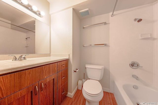 1750 Kalakaua Avenue 912, Honolulu, HI 96826