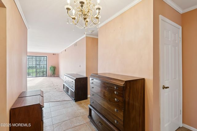 1 Suffolk Way, Marlboro, NJ 07746