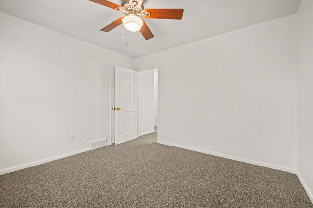 152 W D Avenue, Kalamazoo, MI 49009