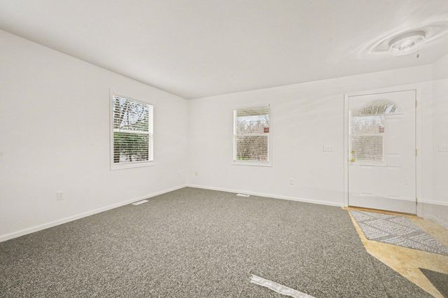 152 W D Avenue, Kalamazoo, MI 49009