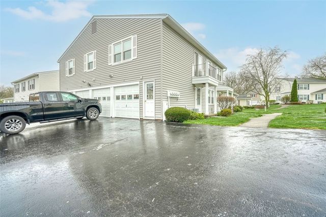 17 Eagle Lane, Perinton, NY 14450