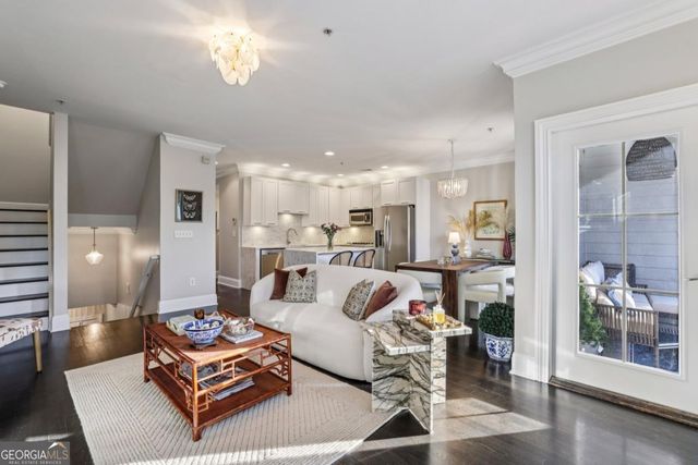 238 Le Gran Bend, Atlanta, GA 30328