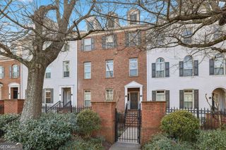 238 Le Gran Bend, Atlanta, GA 30328