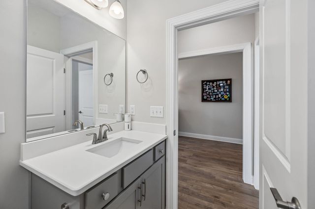 5648 Acadia Drive, Chattanooga, TN 37415