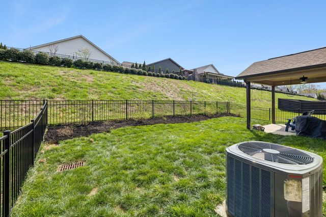 5648 Acadia Drive, Chattanooga, TN 37415