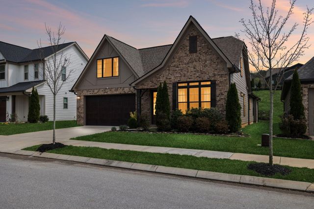 5648 Acadia Drive, Chattanooga, TN 37415