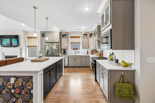 5648 Acadia Drive, Chattanooga, TN 37415