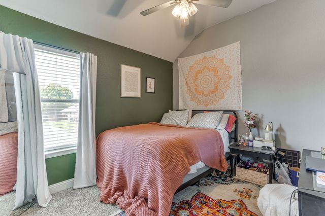 101 Buckeye Drive, Weatherford, TX 76086
