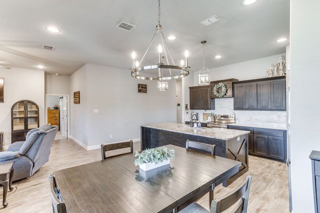 101 Buckeye Drive, Weatherford, TX 76086