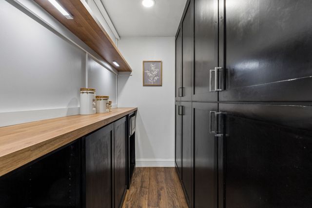 7148 Roundrock Road, Dallas, TX 75248