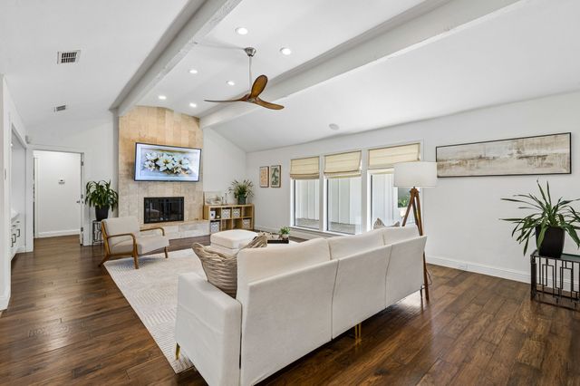 7148 Roundrock Road, Dallas, TX 75248