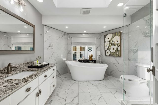 7148 Roundrock Road, Dallas, TX 75248