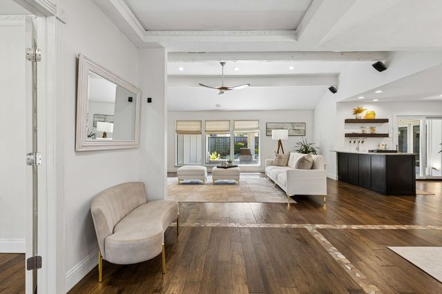 7148 Roundrock Road, Dallas, TX 75248