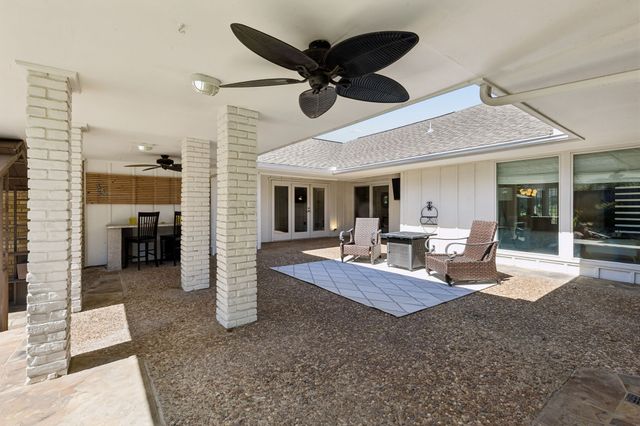 7148 Roundrock Road, Dallas, TX 75248