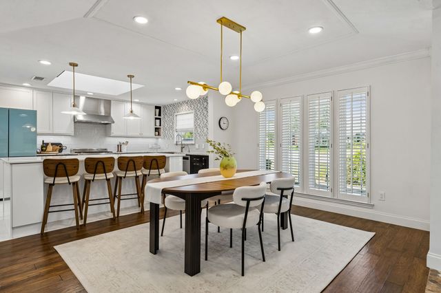 7148 Roundrock Road, Dallas, TX 75248
