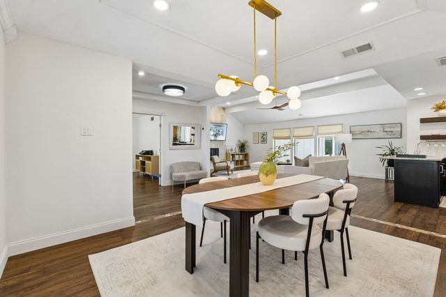7148 Roundrock Road, Dallas, TX 75248