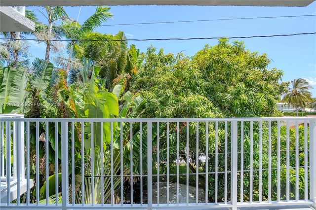 1220 71st Street 37, Miami Beach, FL 33141