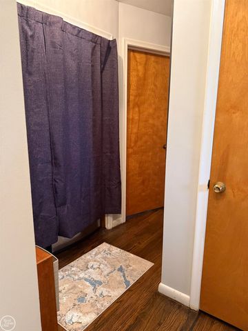 1775 N Gulley Road, Dearborn Heights, MI 48127
