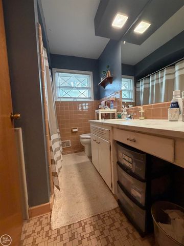 1775 N Gulley Road, Dearborn Heights, MI 48127