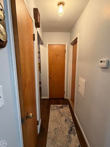 1775 N Gulley Road, Dearborn Heights, MI 48127