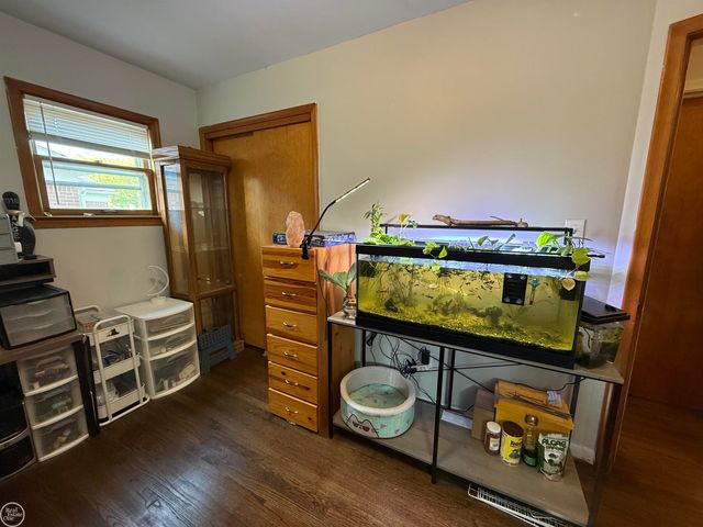 1775 N Gulley Road, Dearborn Heights, MI 48127