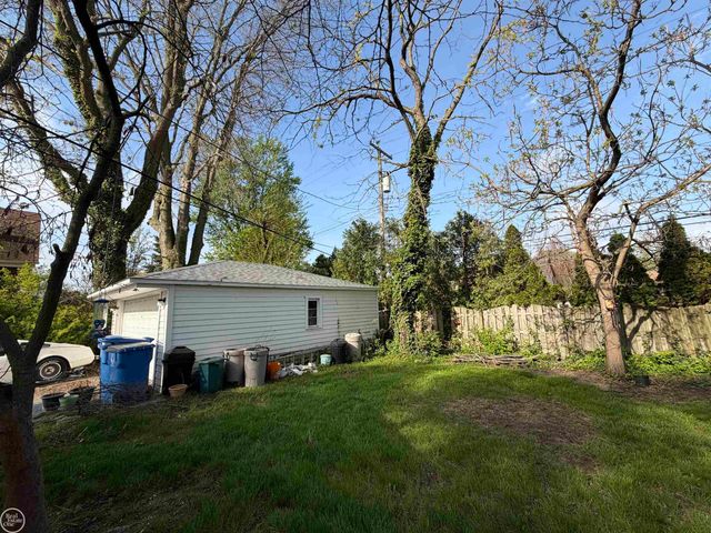 1775 N Gulley Road, Dearborn Heights, MI 48127