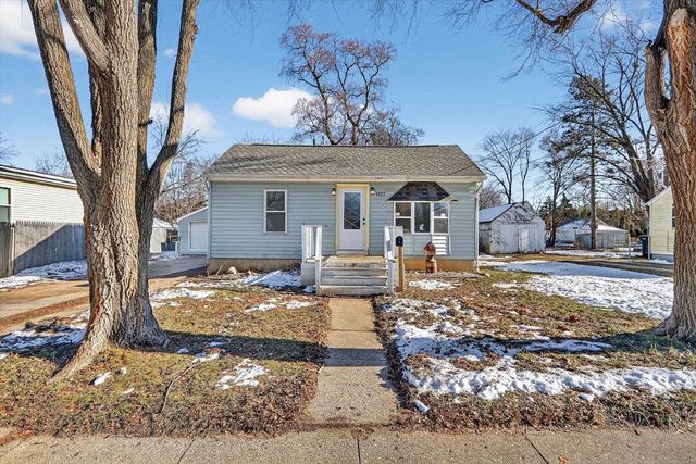 1127 Townline Avenue, Beloit, WI 53511
