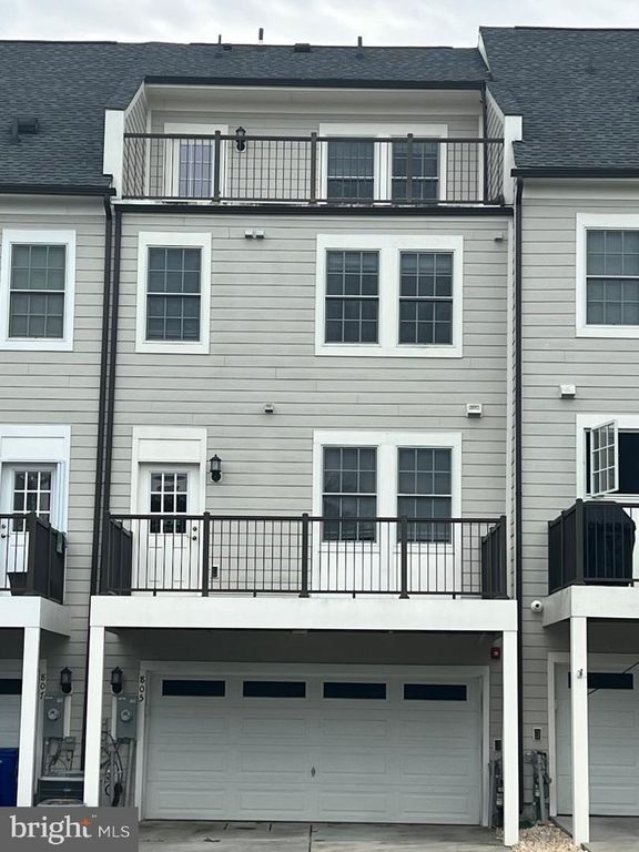 805 HERMAN WAY, Sykesville, MD 21784