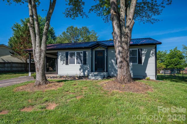 412 Forest Drive, Maiden, NC 28650