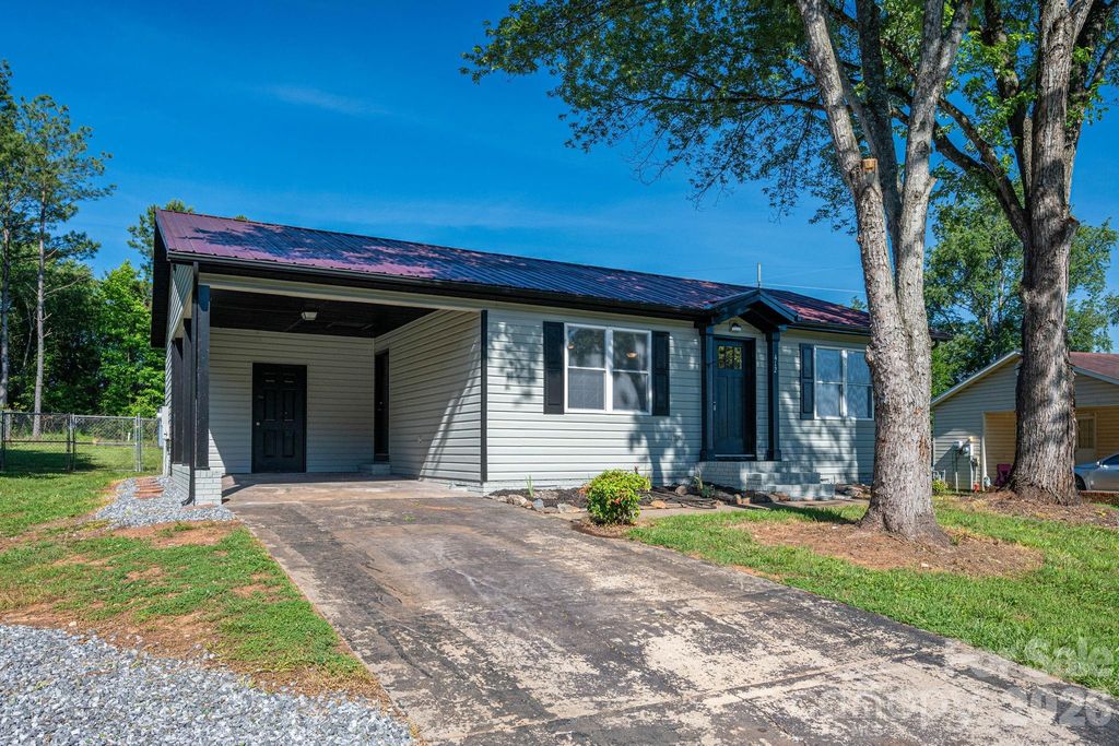 412 Forest Drive, Maiden, NC 28650