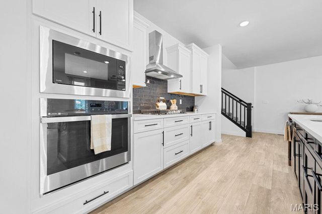 119 Sommerset Court, Lake St Louis, MO 63367