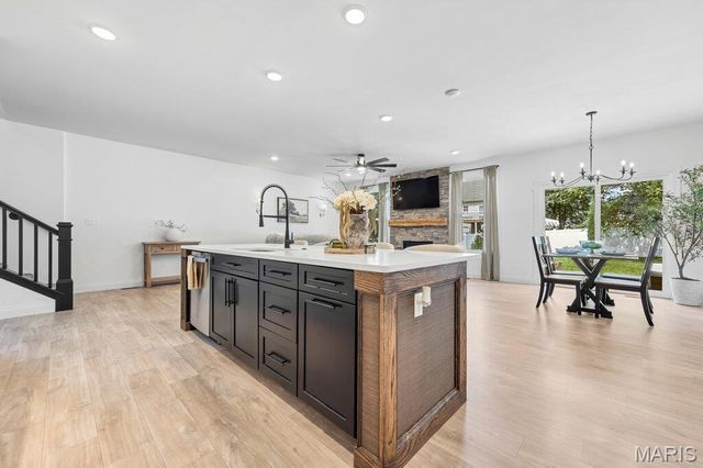 119 Sommerset Court, Lake St Louis, MO 63367