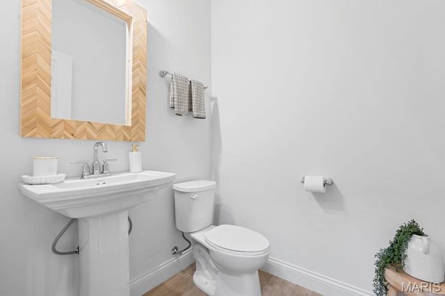 119 Sommerset Court, Lake St Louis, MO 63367
