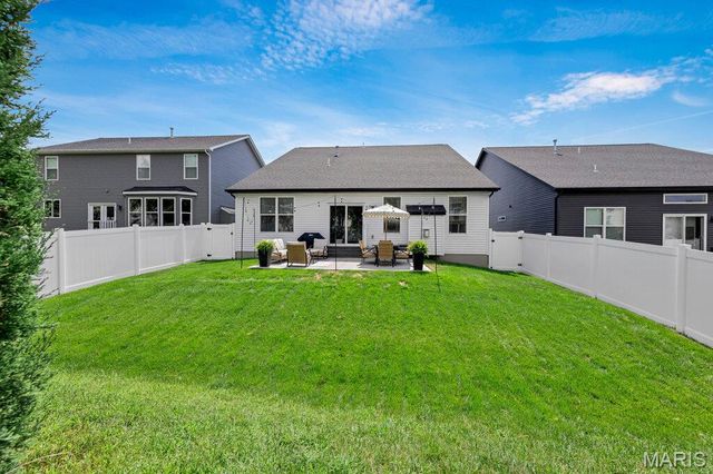 119 Sommerset Court, Lake St Louis, MO 63367