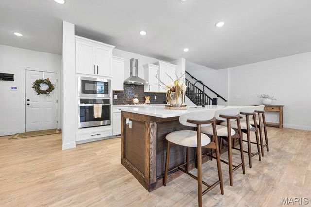 119 Sommerset Court, Lake St Louis, MO 63367