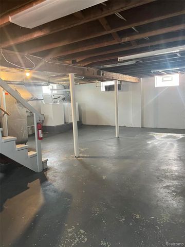 603 Parkwood Avenue, Monroe, MI 48162