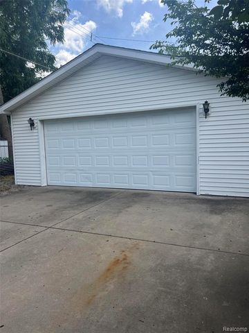 603 Parkwood Avenue, Monroe, MI 48162