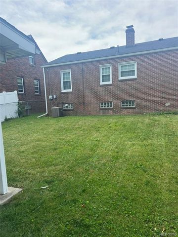 603 Parkwood Avenue, Monroe, MI 48162