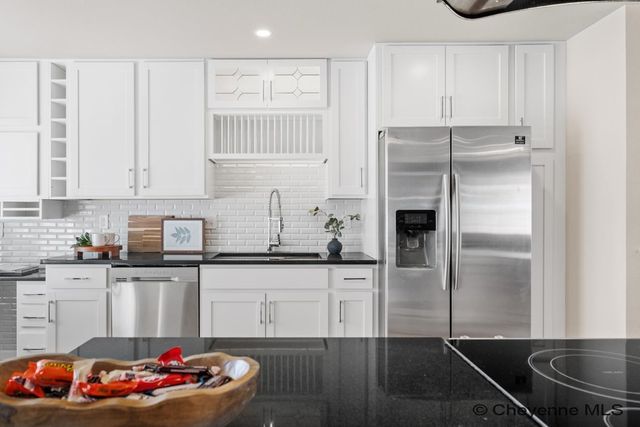 1770 CHESHIRE DR, Cheyenne, WY 82001