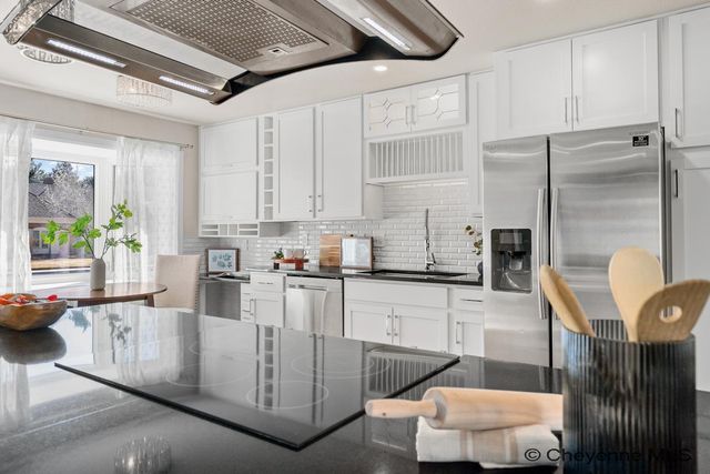 1770 CHESHIRE DR, Cheyenne, WY 82001