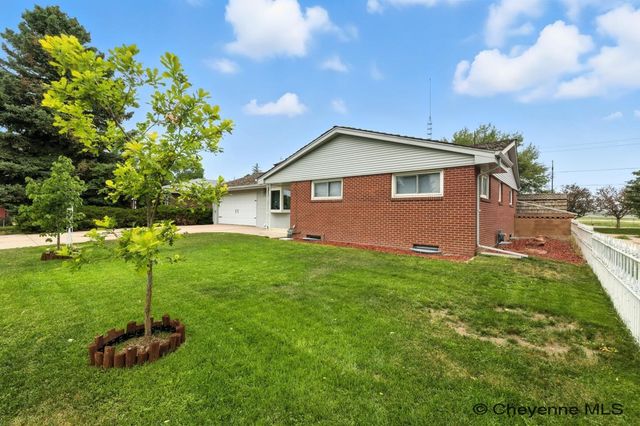 1770 CHESHIRE DR, Cheyenne, WY 82001