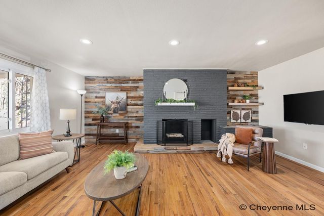 1770 CHESHIRE DR, Cheyenne, WY 82001