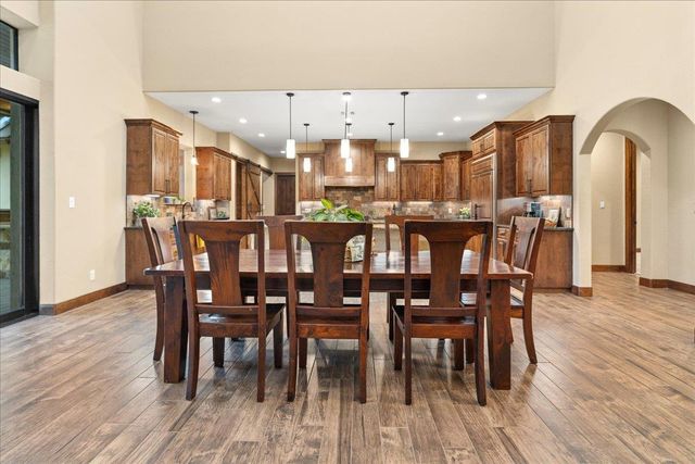 1951 Bridlewood Ranches DR, San Marcos, TX 78666