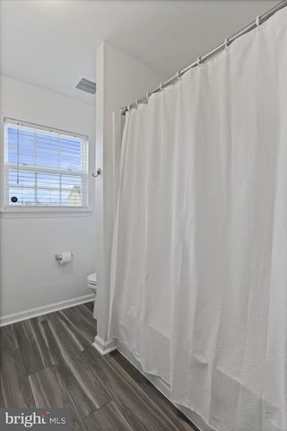 54 VERMEER LN, Martinsburg, WV 25401